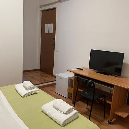 B&B Casa Felicita ローマ エクステリア 写真