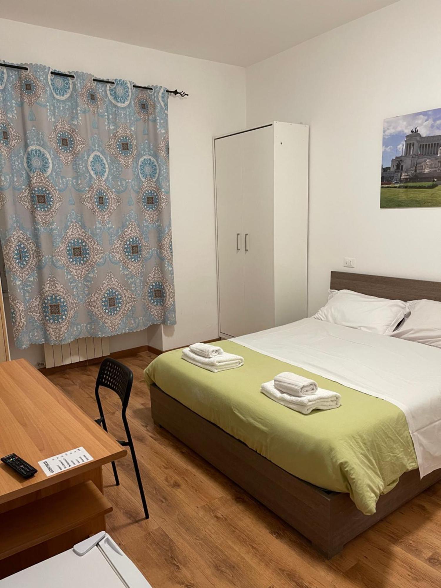 B&B Casa Felicita ローマ エクステリア 写真